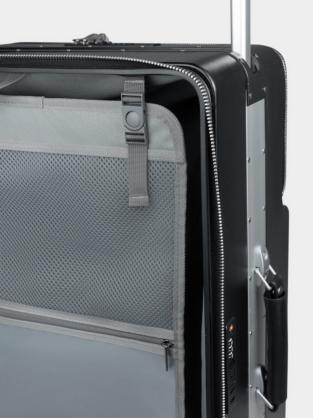 vocier-elevate-e64-inside-details-black