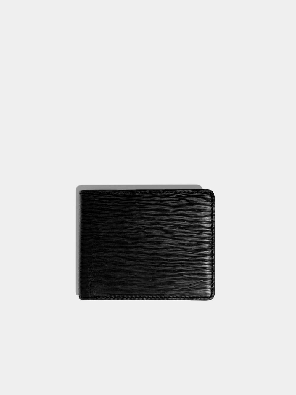 bifold airtag ready black front