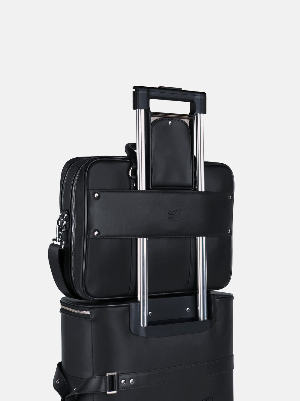 f26 on luggage black leather schwarzes leder
