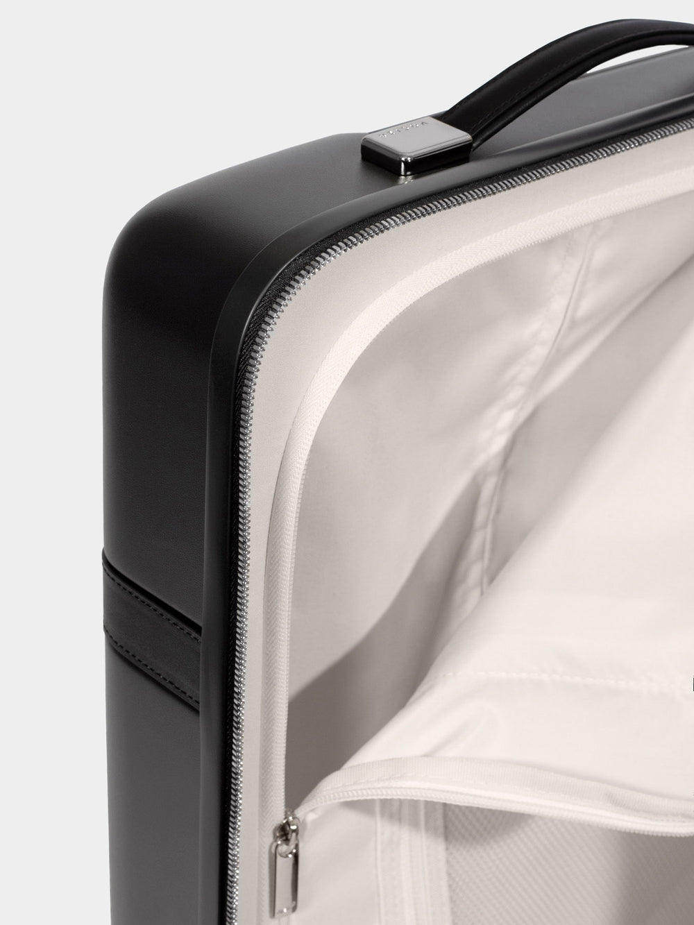 p55 carry-on luggage black zipper detail